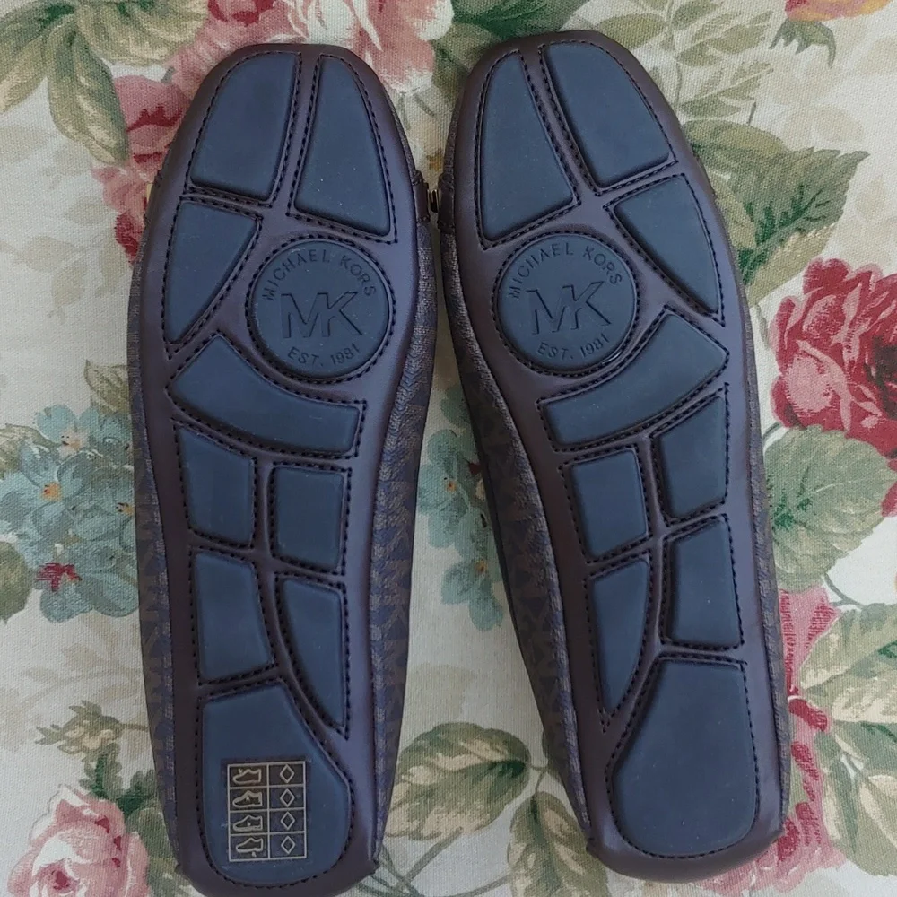 Michael Kors Fulton Studded Mocassin Flats in Brown with MK Logo Women's 7.5 - Picture 8 of 17